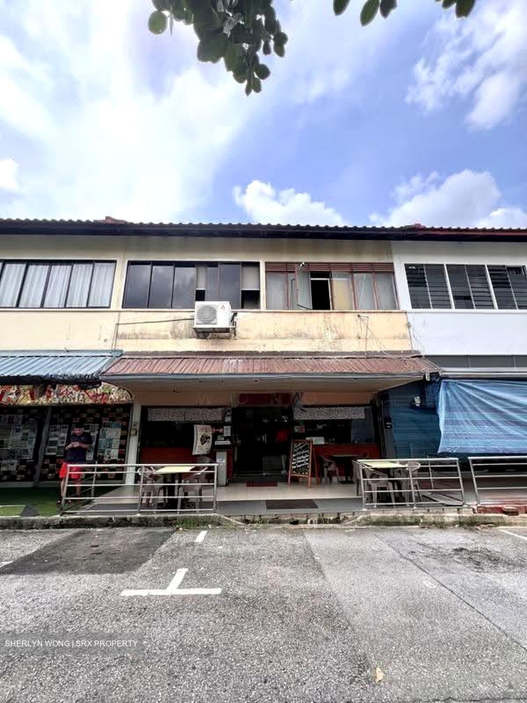 Sembawang Hills Estate (D20), Shop House #612768191